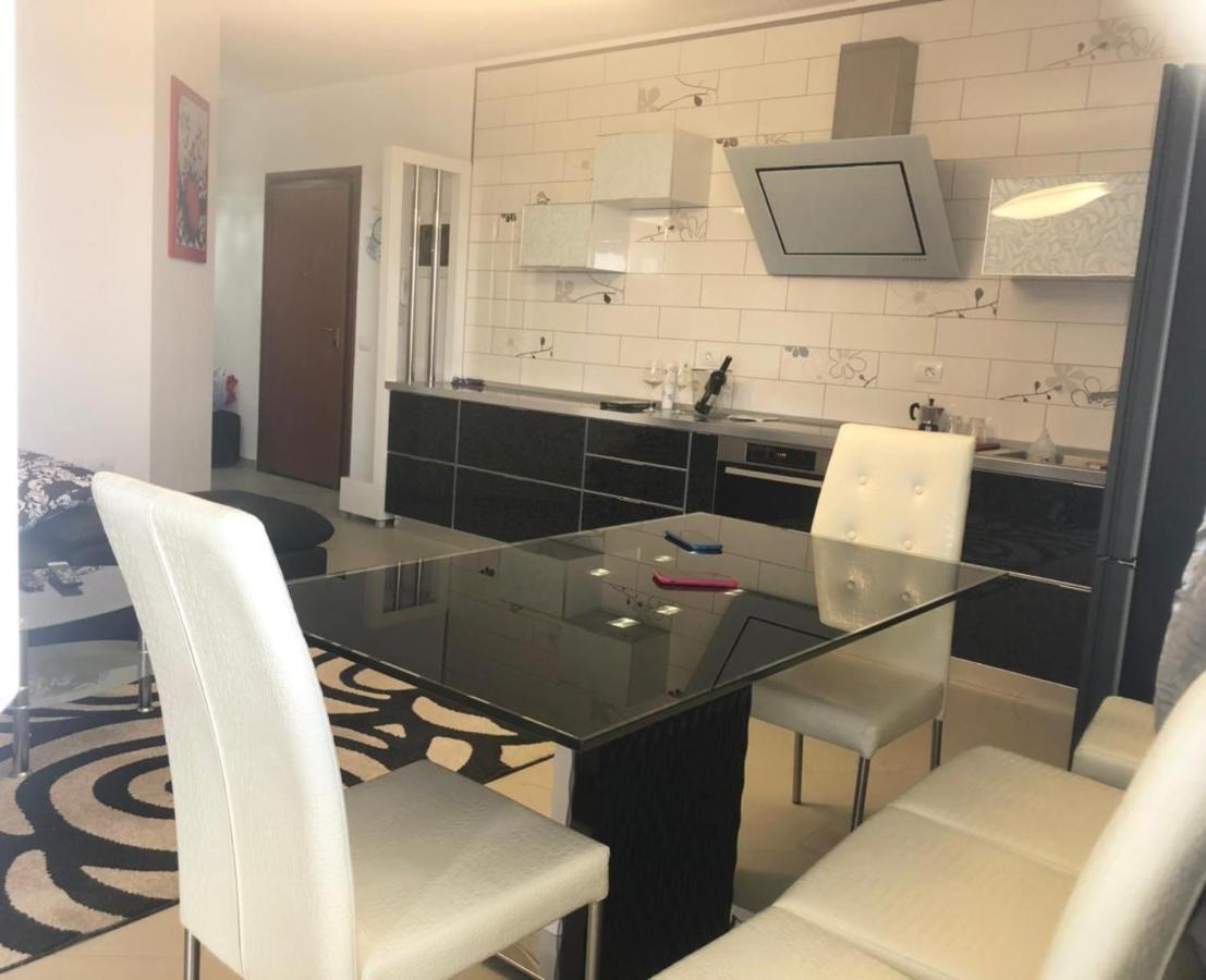 Vale House Holiday Apartment Vlorë 외부 사진